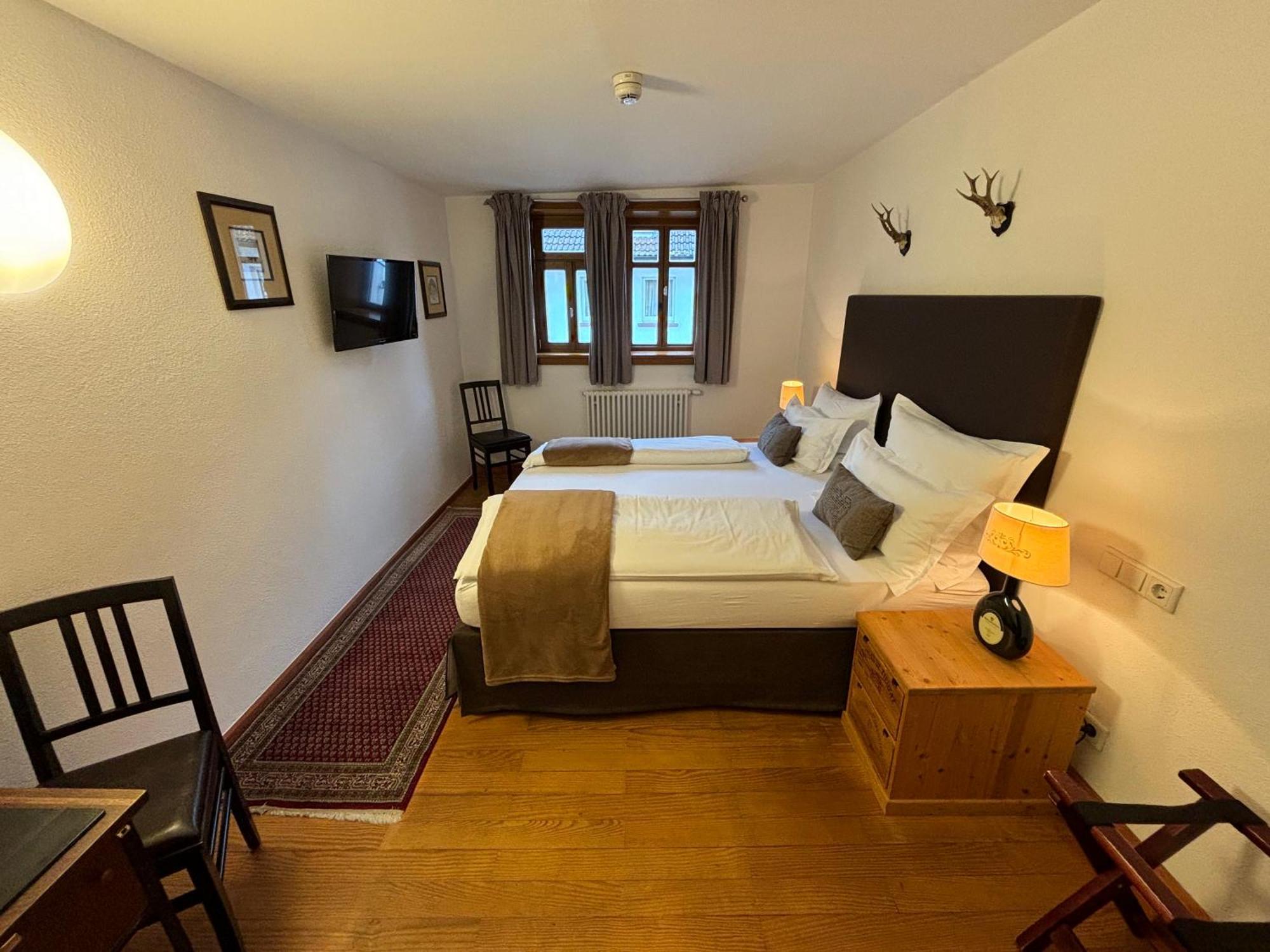 Landgasthof Zum Hasen Kleinwallstadt Екстер'єр фото